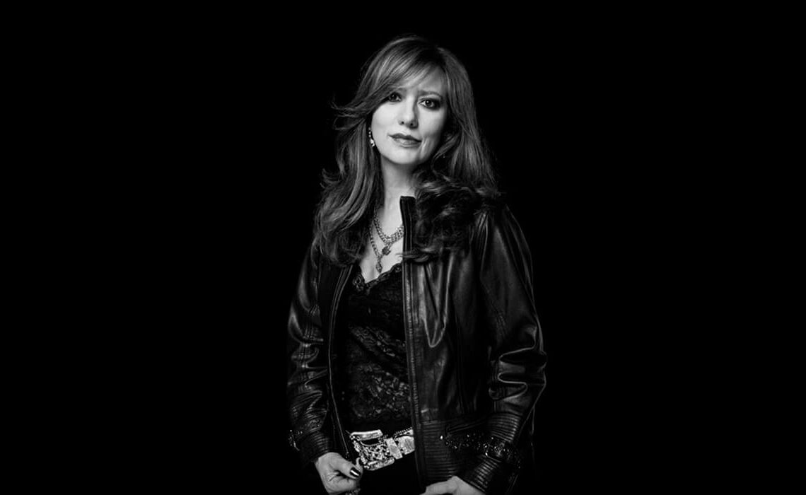 Joanne Grullon Visual Artist, Graphic designer, Illustrator, Motion grapher, Postproduction artist, Photographer, Heels of steel Photography Session, Photography Portrait